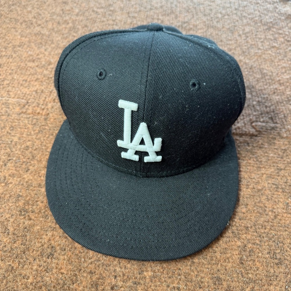 A-‎ New Era 59FIFTY Los Angeles Dodgers Fitted Hat Black Wool Size 7 1/4 LA Cap